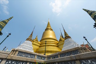 Phra Si Rattana Chedi