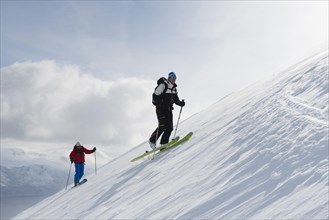 Ascent on skis to the Kavriktinden