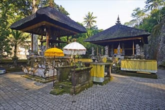 Pagodas and altars at the Pura Gunung Kawi temple
