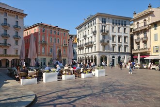 Piazza Alessandro Manzoni
