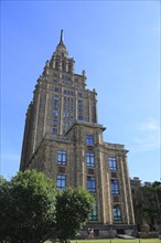 High-rise tower of the Academy of Sciences