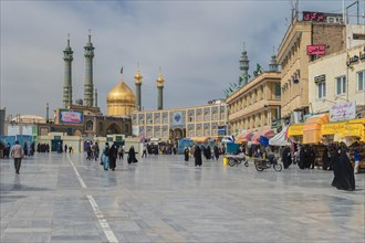 Square with Fatima Masumeh Shrine