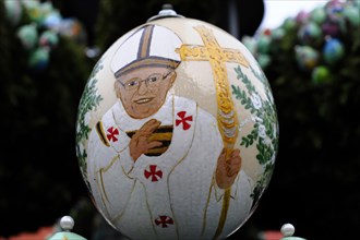 Pope Francis painted on an Easter egg