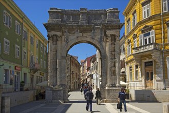 Arch of the Sergii