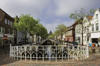 Town houses and merchant houses on the town canal