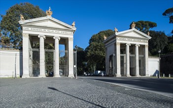 Main entrance to the park of Villa Borghese Piazzale Flaminio