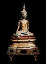 Old Buddha sculpture
