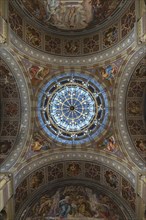 Ceiling dome with chandelier