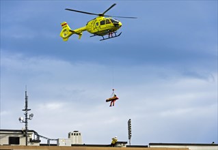 Eurocopter EC135 T2 + rescue helicopter of the Geneva University Hospital