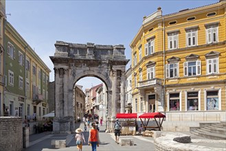 Arch of the Sergii