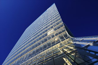 Office building Uniqa Tower
