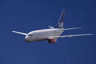 LN-RRR SAS Scandinavian Airlines Boeing 737-683 in flight