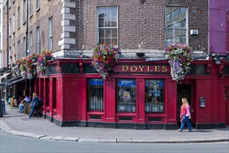 Doyle's Pub