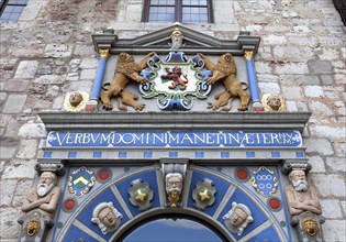 Renaissance portal