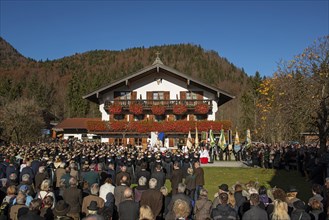 Fair during Leonhardi procession in Kreuth