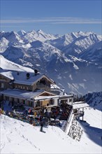 Wedelhutte alpine lodge in Hochzillertal in Hochfugen
