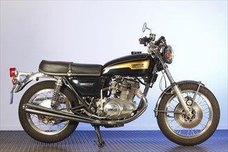 Yamaha Motorcycle OHC 750