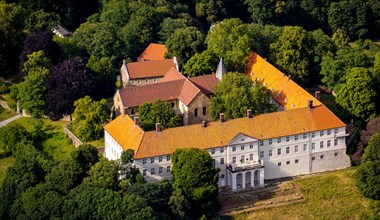 Aerial view of Cappenberg Castle