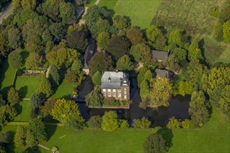 Haus Wohnung moated castle in Voerde