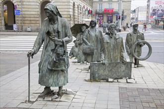 Monument to the Anonymous Pedestrians