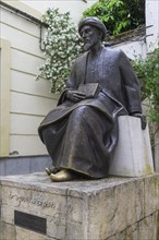 Monument to the Jewish philosopher and physician Ben Maimonides