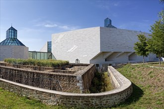 Historic Fort Thuengen or Draei Eechelen and the museum building of Musee d'Art Moderne Grand-Duc Jean