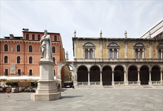 Piazza dei Signori with statue of Dante Alighieri and the Loggia del Consiglio