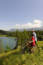 Cycling tour with mountain bikes