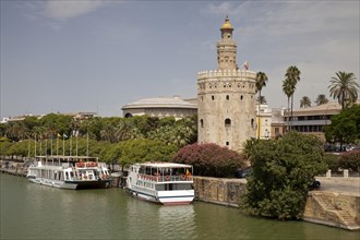 Torre del Oro tower beside the Guadalquivir River