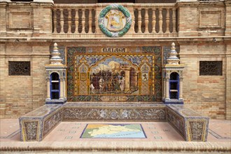 Image and a map of Malaga made of tiles in the Plaza de Espana