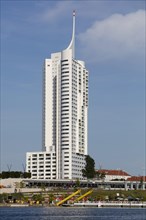 High-rise building Neue Donau