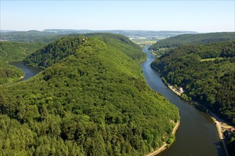 One arm of the big loop of the Saar river near Mettlach