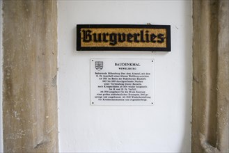 Sign 'Burgverlies'