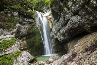 Slap Mostnica waterfall