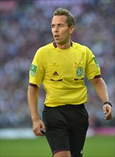Referee Tobias Stieler