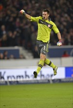 Goal celebrations of goalkeeper Sven ULREICH