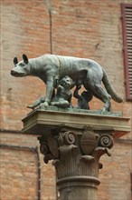 Romulus and Remus statue