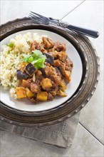 Vegetable tagine with lemon and coriander cous cous