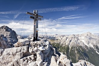 Summit cross of the Croda Rossa di Sesto