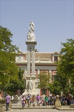 Monumento dedicado a la Inmaculada Concepcion