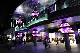 Mandarin Gallery mall at night