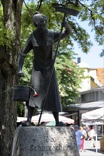 Statue of Ida Schumacher