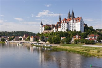 Albrechtsburg castle and cathedral on the River Elbe in Meissen