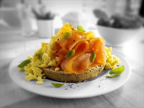 Smoked salmon and scrambled eggs bagel