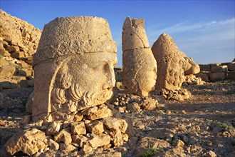 Broken statues around the tomb of Commagene King Antochius 1 on top of Mount Nemrut