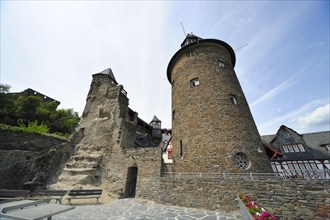 Youth hostel and castle Burg Stahleck