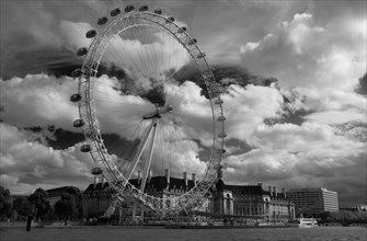 London Eye ferris wheel