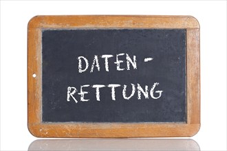 Old school blackboard with the term DATENRETTUNG