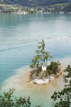 Ochsenkreuz shrine on small island in Lake Wolfgangsee