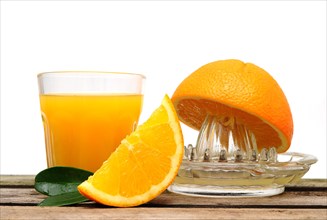 Orange juicer made of glass